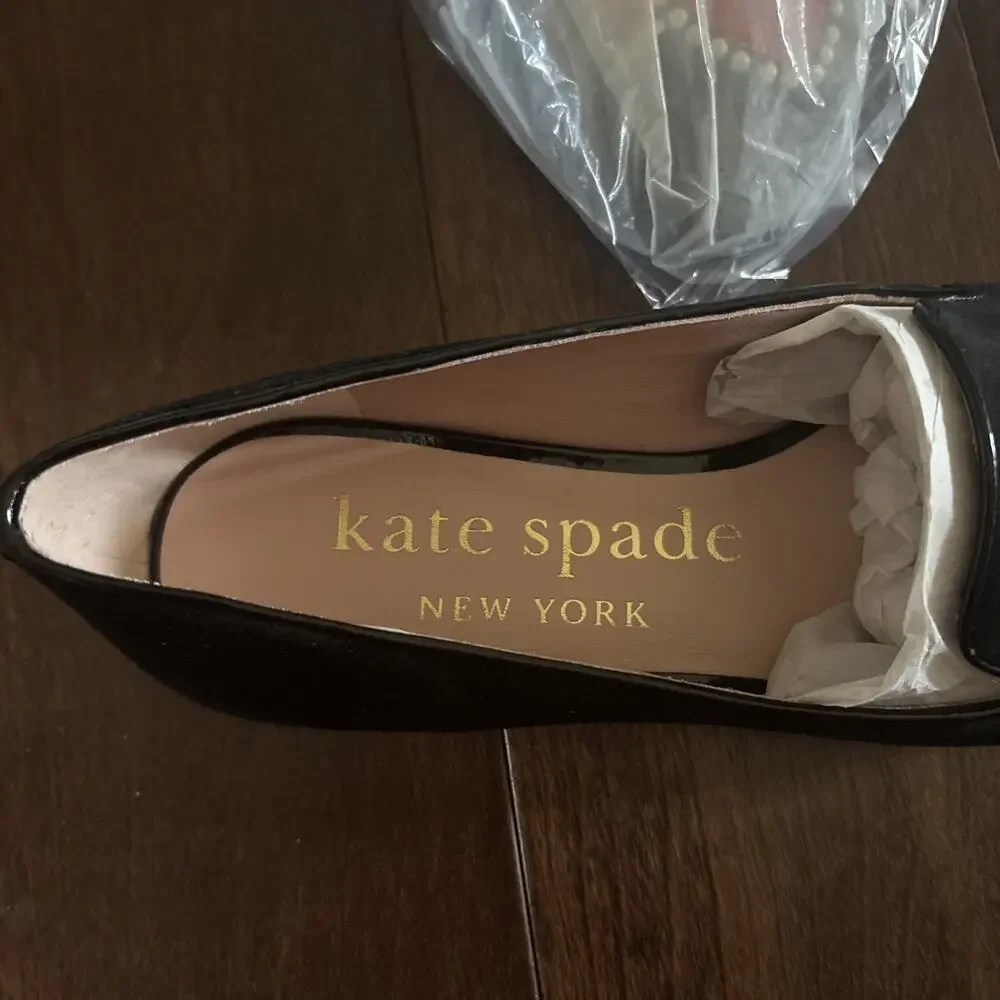 Kate Spade NY Women Size 7.5 B Lounge Hearts Loafers Love Heart Accents